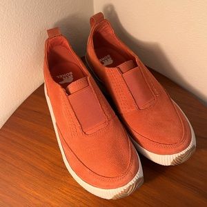 Sorel Out N About Sneaker Teak Brown Leather Size 8.5